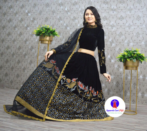 Lehenga 26 - Image 3