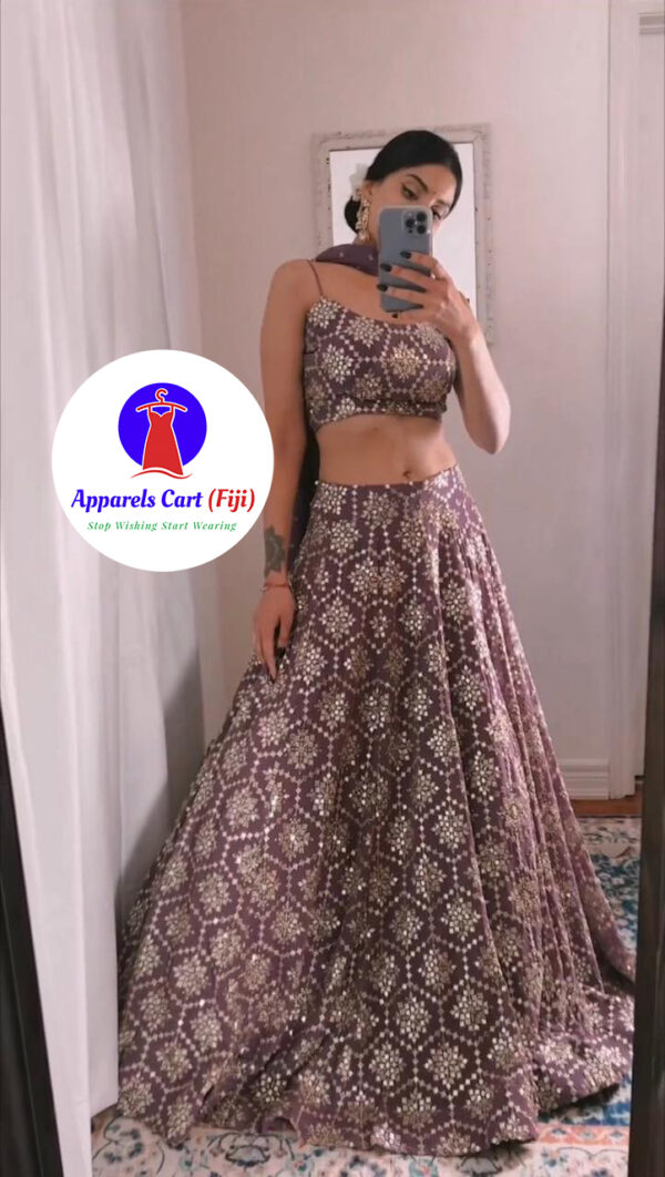 Lehenga 43 - Image 4