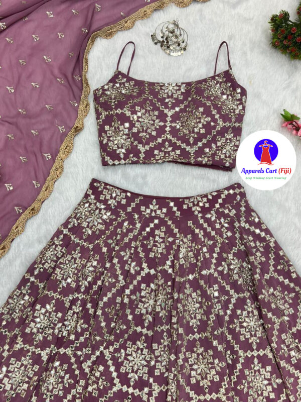 Lehenga 43 - Image 3