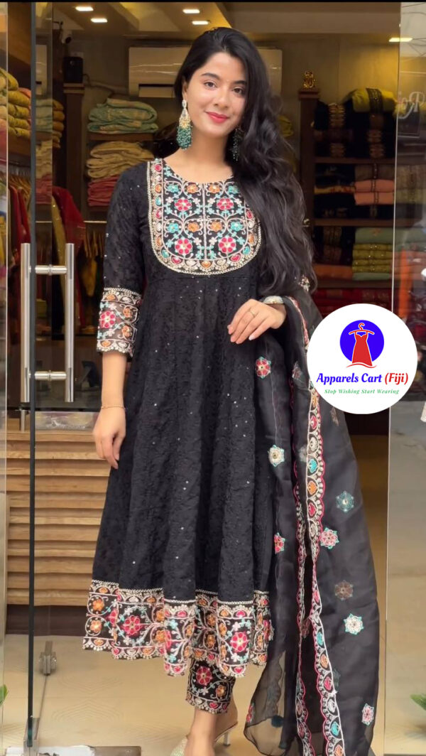 Georgette Wear 29