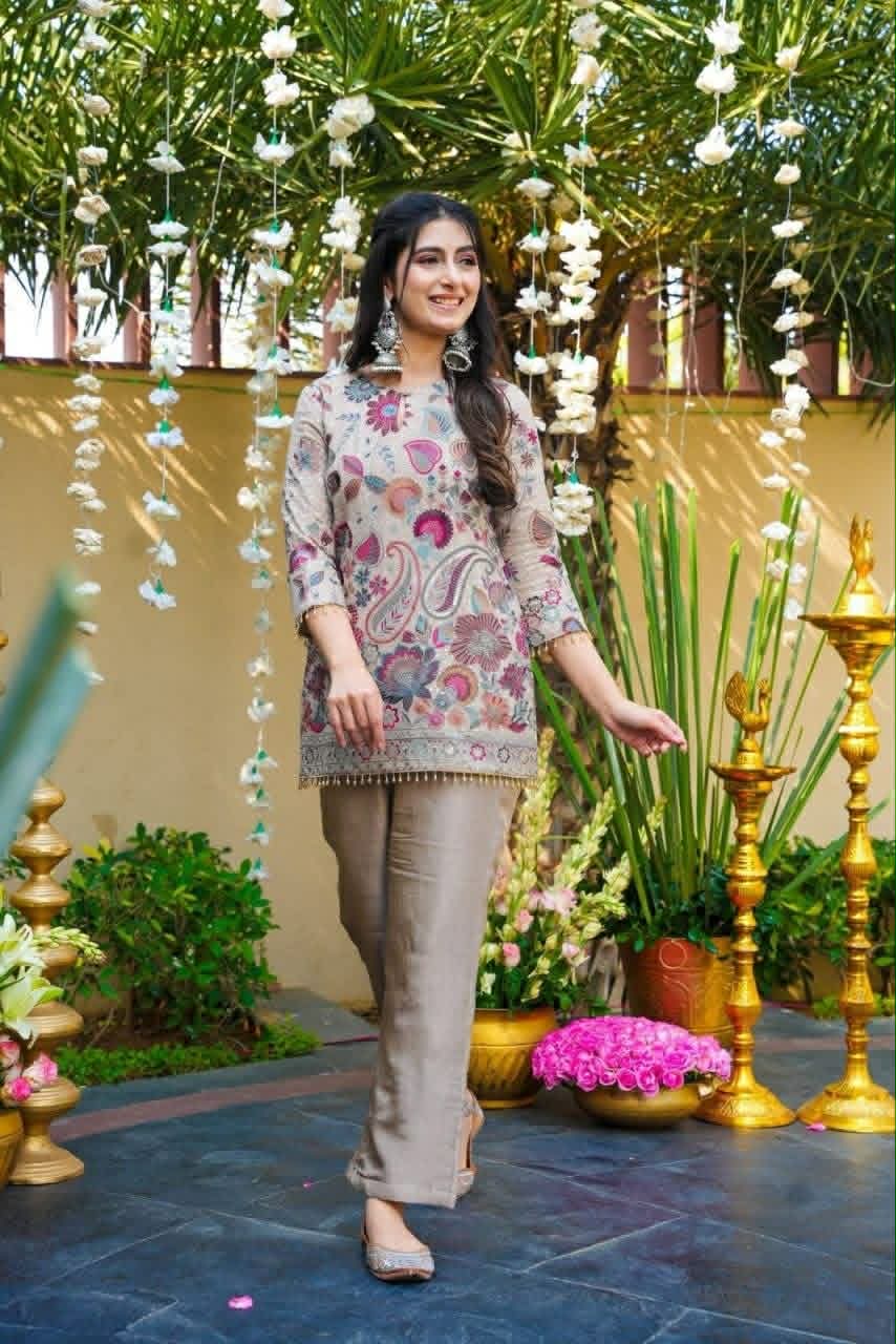 Kurti F4