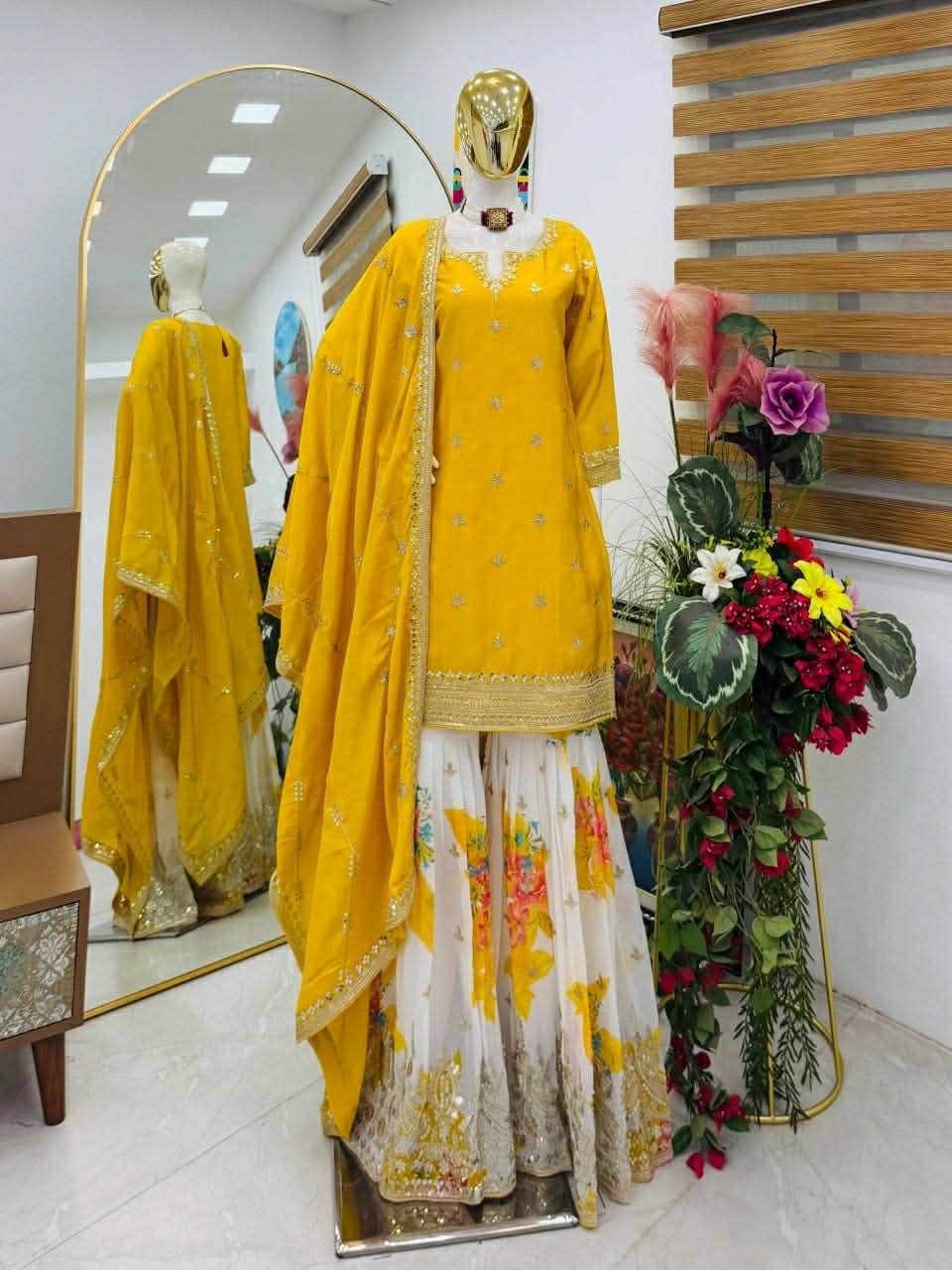Elegant Attire 17 - Image 8