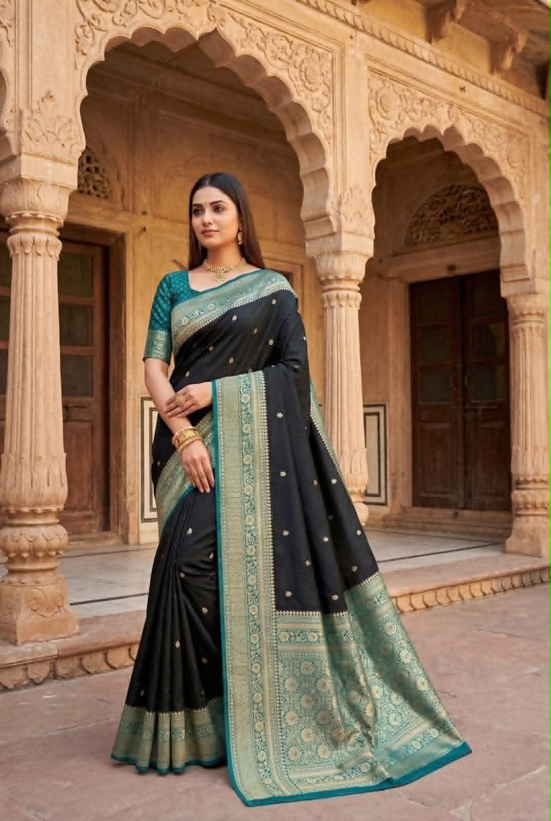 Saree 144 - Image 3