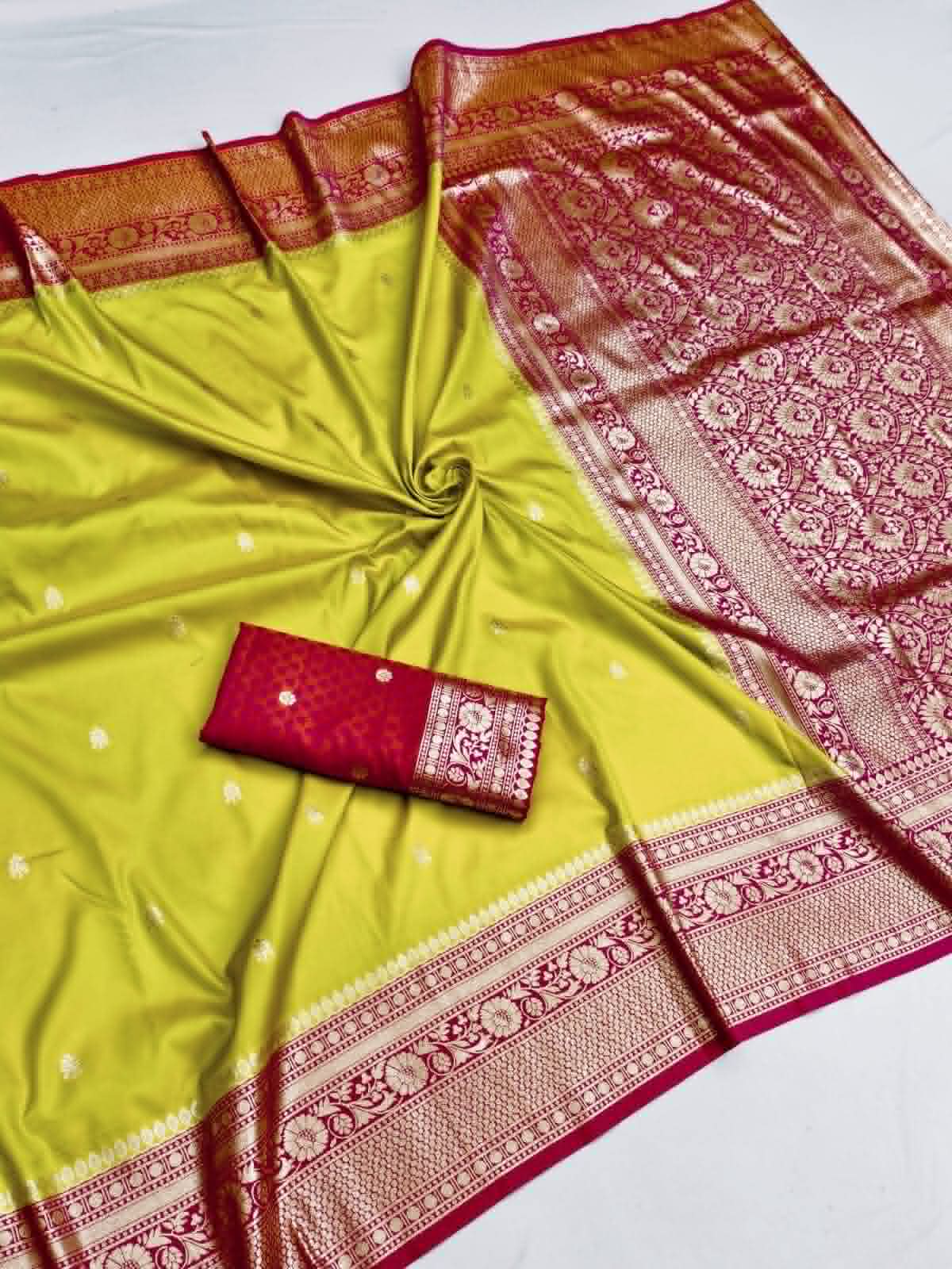 Saree 144 - Image 13
