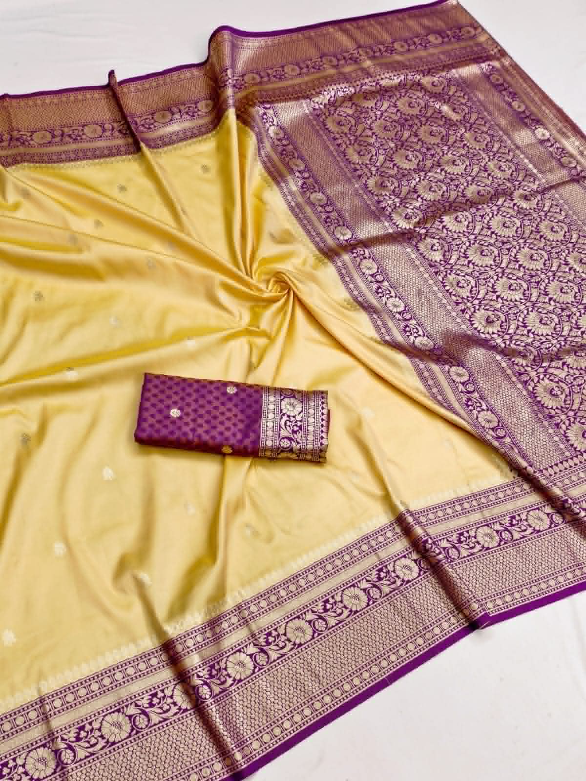 Saree 144 - Image 10
