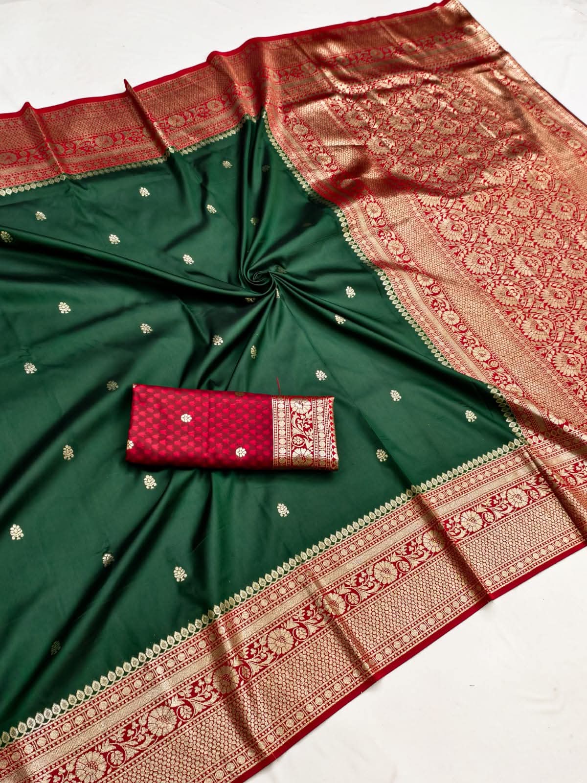 Saree 144 - Image 9